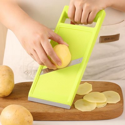 Mandoline japonaise efficace pour des coupes rapides