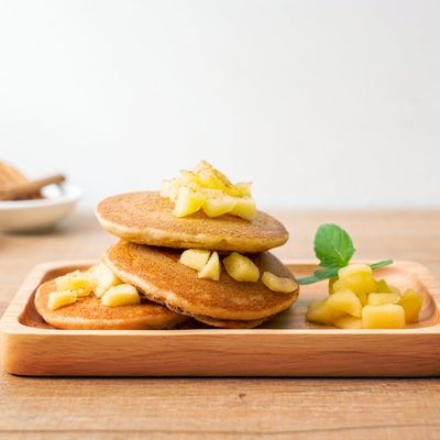 Pancakes aux pommes : la recette du mercredi avec les enfants