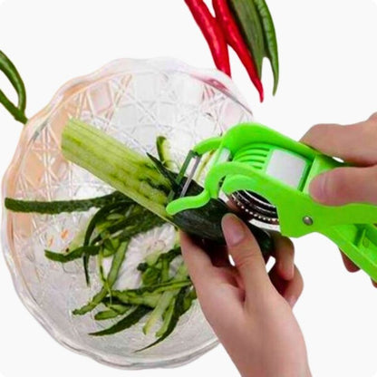Coupe légumes manuel duo coupine utilisé pour éplucher concombre