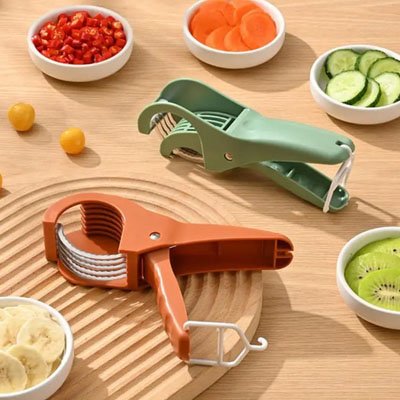 Coupe légumes posé sur une table