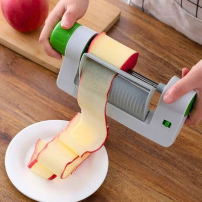 coupe legumes rosine utilisé pour faire lamelle de pomme et décorer plat
