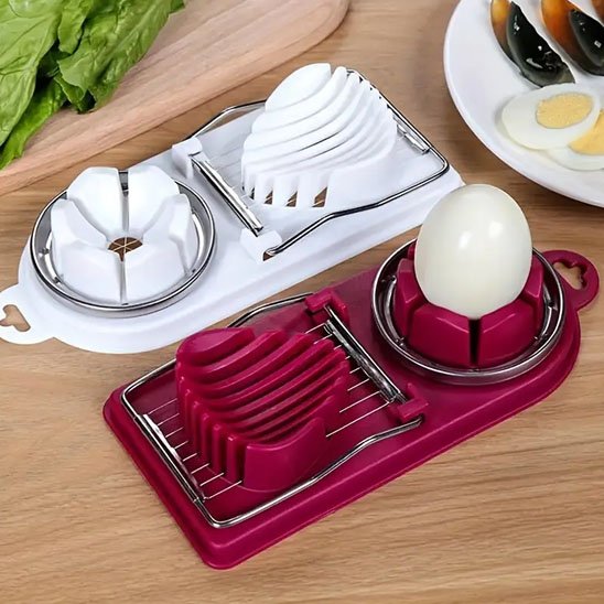 Coupe oeuf​ présenté dans les deux couleur blanc et rouge