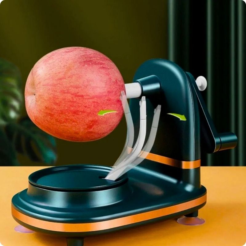 Éplucheuse à pomme posée sur table avec lame mobile.