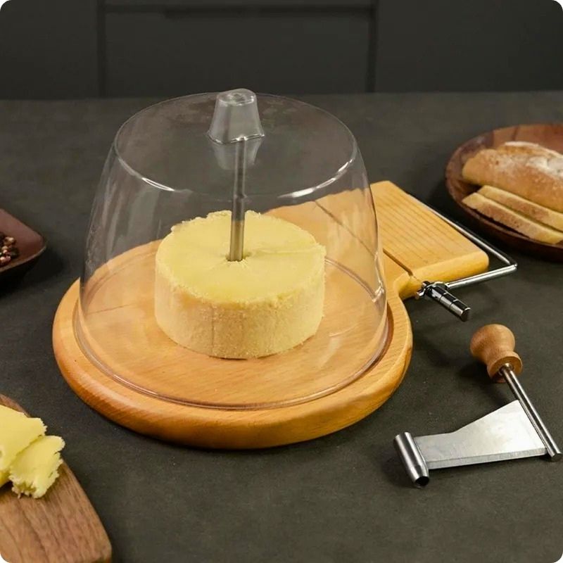 Girolle à fromage girol'ine avec cloche sur tête de moine