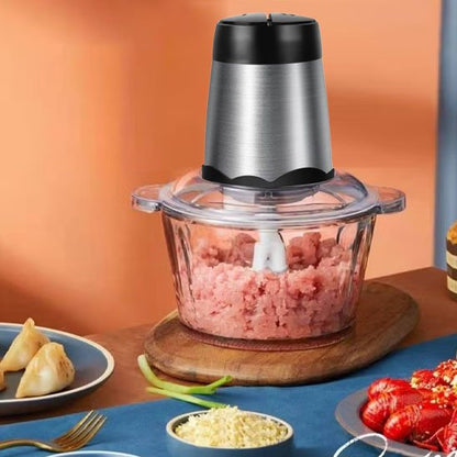 Hachoir à viande électrique présenté en cuisine