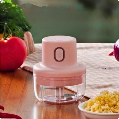 Mini hachoir nomad'ine sur une table