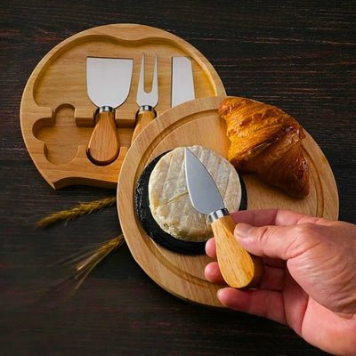 plateau à fromage maitrefromag'ine avec fromage dessus