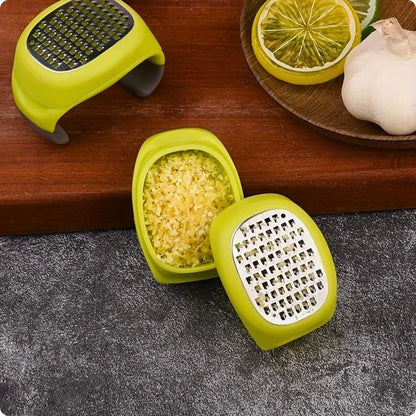 zesteur agrumes Mini'ine avec son réservoir ouvert